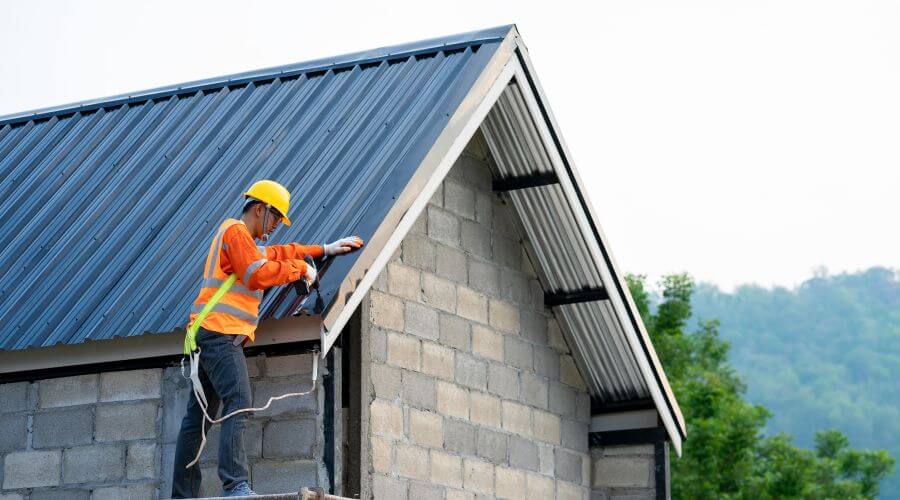 Expert flood damage restoration services in Twin Bridges, MT